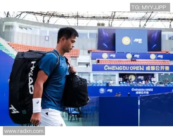 成都网球队在全国网球灵活性排行榜中荣获第八名的佳绩引发关注